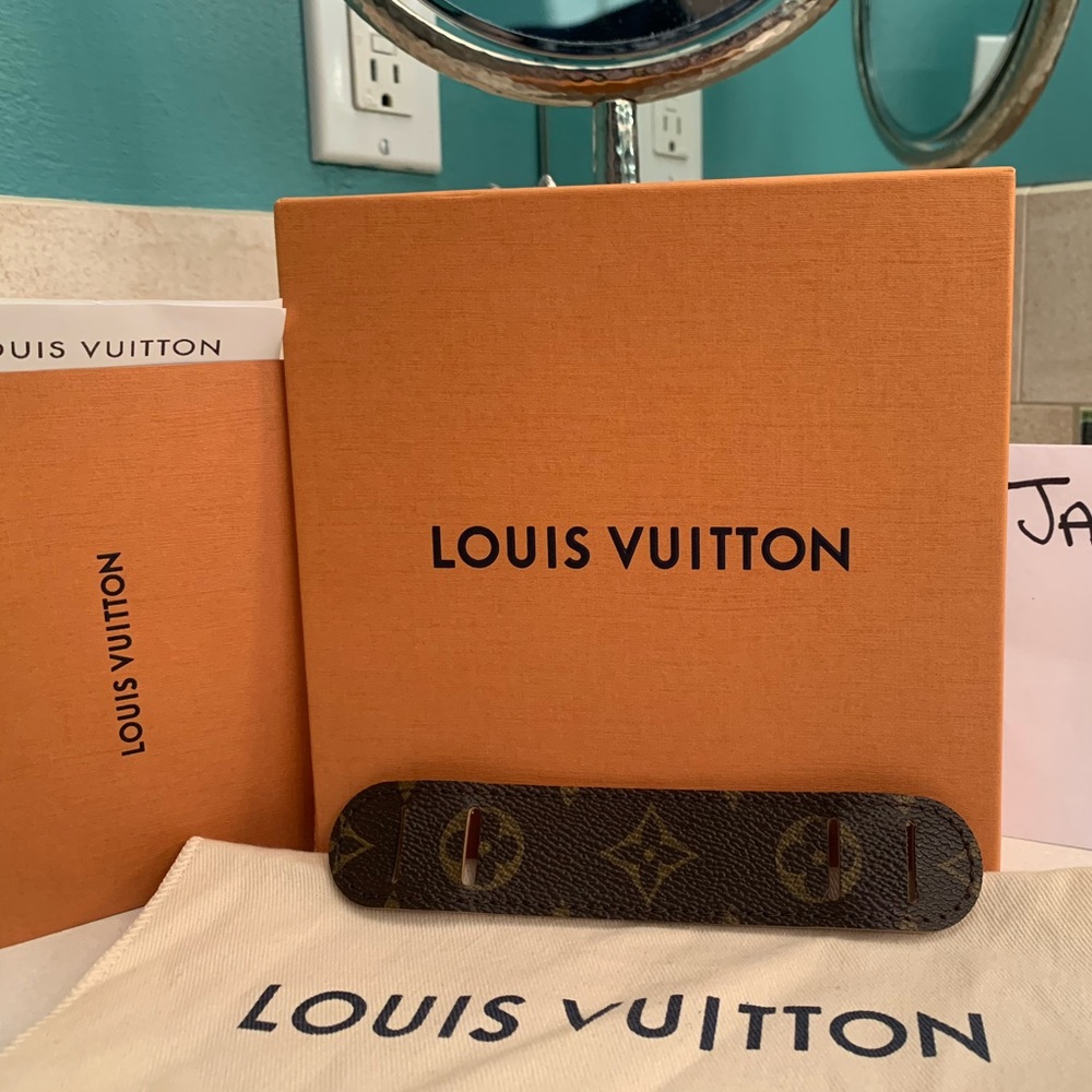 Louis Vuitton Monogram Strap Comfort Pad